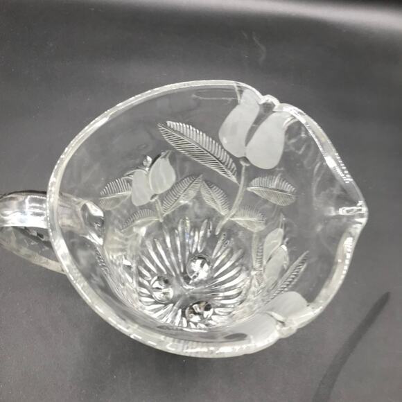 Vintage Fifth Avenue Crystal Pitcher 34 oz Hand Cut Glass Tulip 3 Footed base 9" - Picture 6 of 9